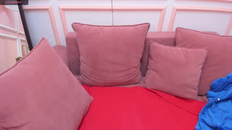 Snapshot of lexihoward chatting on February 18, 10:16 am Lexi online show from February 18, 10:16 am