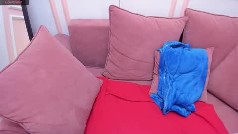 Snapshot of lexihoward chatting on February 27, 10:04 am Lexi online show from February 27, 10:04 am