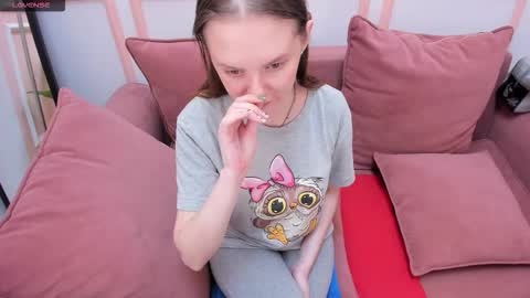 Snapshot of lexihoward chatting on September 23, 7:00 am Lexi online show from September 23, 7:00 am