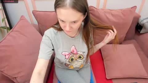 Snapshot of lexihoward chatting on September 26, 6:39 am Lexi online show from September 26, 6:39 am