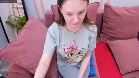 Snapshot of lexihoward chatting on October 1, 6:41 am Lexi online show from October 1, 6:41 am