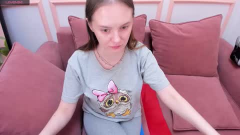 Snapshot of lexihoward chatting on October 22, 6:35 am Lexi online show from October 22, 6:35 am