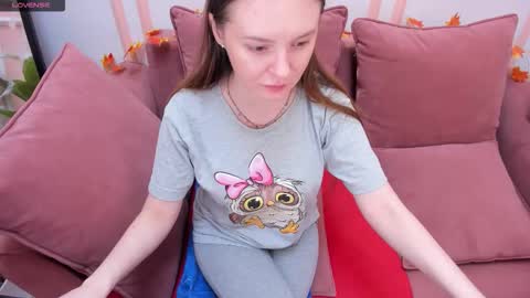 Snapshot of lexihoward chatting on October 23, 6:34 am Lexi online show from October 23, 6:34 am