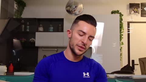 Askme online show from December 5, 3:39 pm