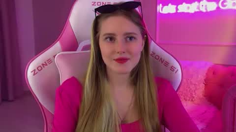 Lexi online show from January 17, 6:22 pm