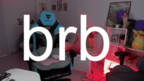 Snapshot of lexiwenford chatting on February 6, 5:35 am Lexi Wenford NO NUDE GODDESS online show from February 6, 5:35 am