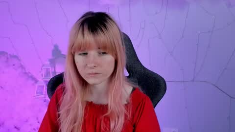 Snapshot of lexiwenford chatting on February 14, 2:50 am Lexi Wenford NO NUDE GODDESS online show from February 14, 2:50 am