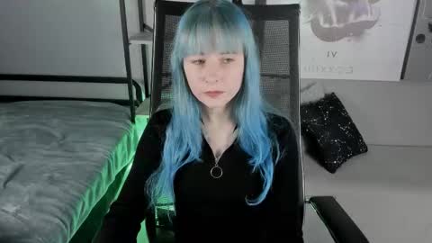 Snapshot of lexiwenford chatting on September 9, 2:44 am Lexi Wenford NO NUDE GODDESS online show from September 9, 2:44 am