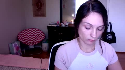 Snapshot of lexwyoex chatting on December 17, 7:31 pm lexwyoex online show from December 17, 7:31 pm