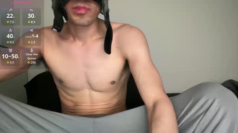 Snapshot of lexxxcazzo chatting on January 21, 6:11 am Dromaeosaurex online show from January 21, 6:11 am