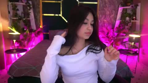 Lexi online show from May 9, 12:54 pm