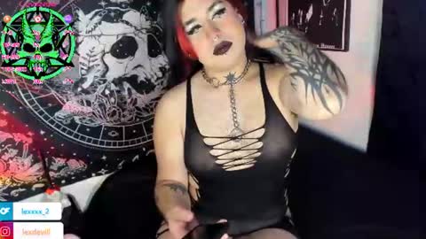 Snapshot of lexxxx_2 chatting on July 21, 11:29 pm LEXXY online show from July 21, 11:29 pm