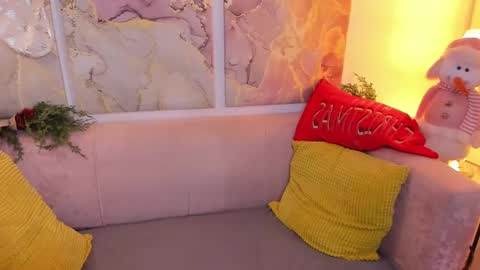Snapshot of lexxxyone chatting on December 16, 10:24 pm lexxxyone online show from December 16, 10:24 pm