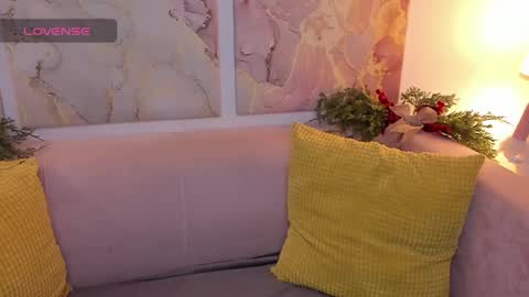 Snapshot of lexxxyone chatting on December 18, 2:17 pm lexxxyone online show from December 18, 2:17 pm