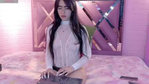 Snapshot of lexy_cute1 chatting on June 14, 3:52 am LEXY online show from June 14, 3:52 am