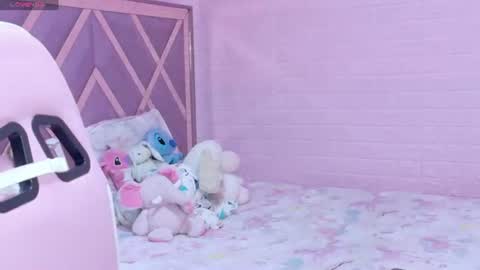Snapshot of lexy_cute1 chatting on July 13, 1:30 am LEXY online show from July 13, 1:30 am