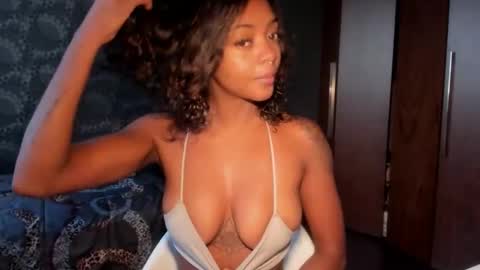 LEXY - Independent account online show from September 12, 10:26 am