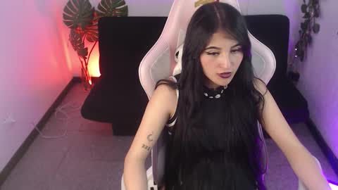 lexy_storm_18 online show from October 25, 1:51 pm
