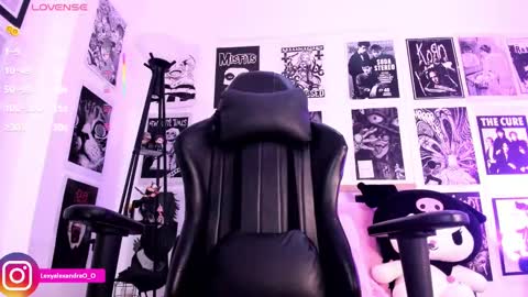 Snapshot of lexyjoyce chatting on September 27, 9:09 pm LexyJoyce online show from September 27, 9:09 pm