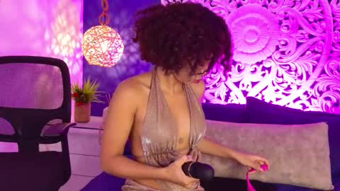 lexyskye online show from February 24, 12:03 pm