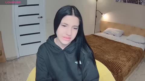 lexyswett online show from February 17, 7:53 pm