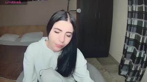 lexyswett online show from March 10, 5:29 pm