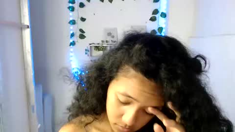 lolita online show from December 4, 1:42 pm