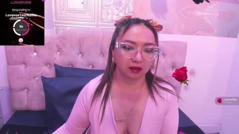 Leyla smithh online show from October 21, 12:28 pm