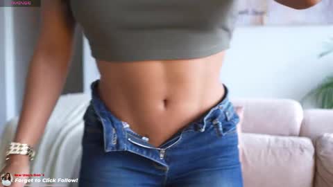 Snapshot of leyla_steel chatting on May 30, 9:23 pm INSTA leylasteel model online show from May 30, 9:23 pm