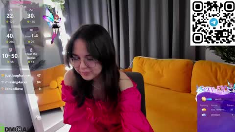 leylamirage online show from April 19, 6:10 pm