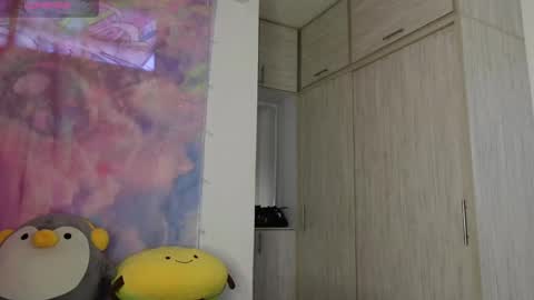 Jessica online show from April 22, 7:04 pm