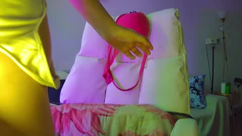 Leysun7 online show from January 25, 9:26 am