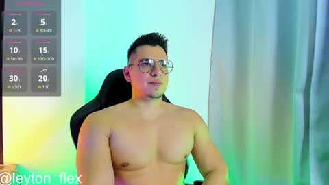 L E Y T O N online show from September 18, 11:40 pm