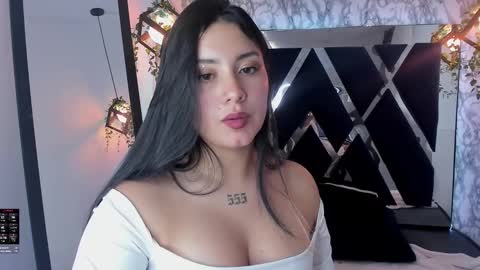 Snapshot of lia_14_ chatting on December 31, 5:40 pm Lia online show from December 31, 5:40 pm