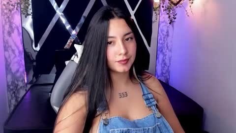 Snapshot of lia_14_ chatting on January 25, 2:47 pm Lia online show from January 25, 2:47 pm