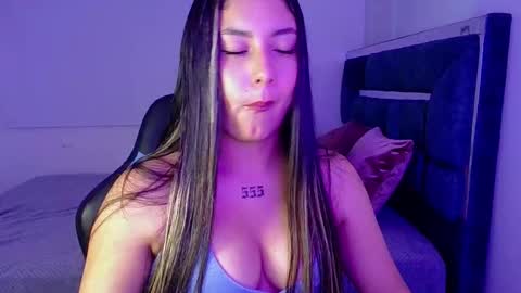 Snapshot of lia_14_ chatting on October 24, 11:45 pm Lia online show from October 24, 11:45 pm