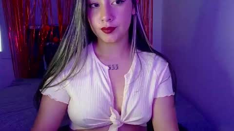 Snapshot of lia_14_ chatting on November 25, 7:58 pm Lia online show from November 25, 7:58 pm