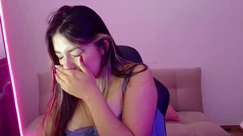 Lia  online show from April 3, 11:25 pm