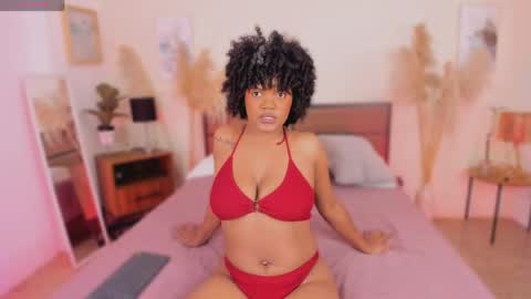 lia_adams17 online show from June 5, 6:52 am