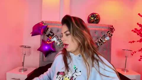 Snapshot of lia_adamsss chatting on November 2, 3:42 am Lia online show from November 2, 3:42 am