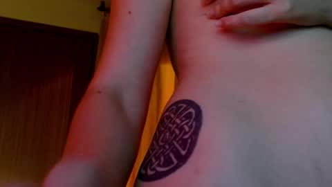 Snapshot of lia_ana_ chatting on May 30, 8:22 am liliana online show from May 30, 8:22 am