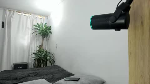 Lia y Felipe --  online show from November 30, 8:24 pm