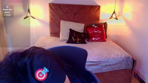 Snapshot of lia_blake_ chatting on June 10, 7:35 pm LIA online show from June 10, 7:35 pm