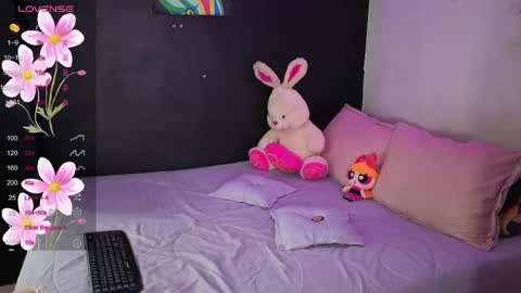 Snapshot of lia_carterr chatting on June 3, 11:02 am LIA online show from June 3, 11:02 am