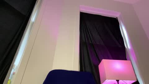 Kabroncita online show from April 4, 10:40 pm