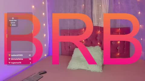 lia_little18 online show from February 9, 6:43 am