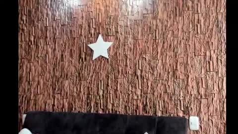 Snapshot of lia_rip01 chatting on October 24, 2:35 pm lia_rip01 online show from October 24, 2:35 pm