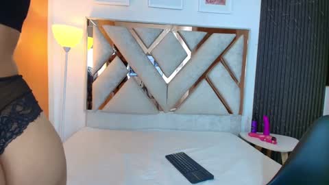 Snapshot of lia_roseh chatting on September 30, 7:41 pm lia_roseh online show from September 30, 7:41 pm