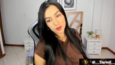 Snapshot of lia_simons chatting on December 31, 3:12 am Alejandra online show from December 31, 3:12 am