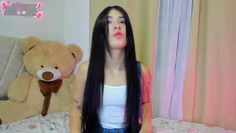 Lia Sweetty online show from April 21, 2:51 am
